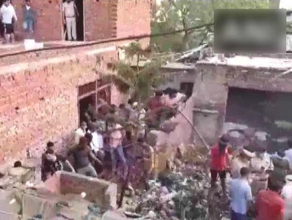 यूपी: गाजियाबाद में पटाखा फैक्ट्री में भीषण धमाका, 7 की मौत, 4 घायल