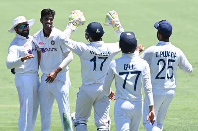 Ind_Aus चौथा टेस्ट: 369 रन पर ऑल आउट हुई ऑस्ट्रेलिया, शुरू हुई भारतीय पारी