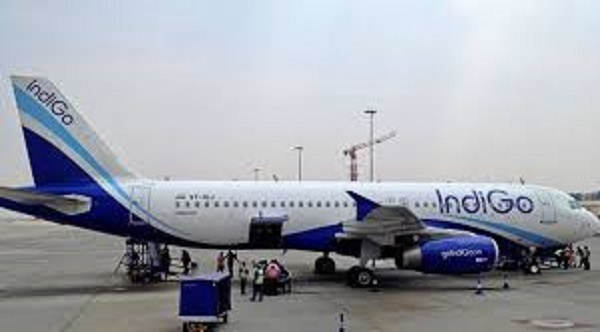 मध्यप्रदेश के भोपाल एयरपोर्ट पर इंडिगो की इमरजेंसी लैंडिंग, कोलकाता से सूरत जा रही थी फ्लाइट