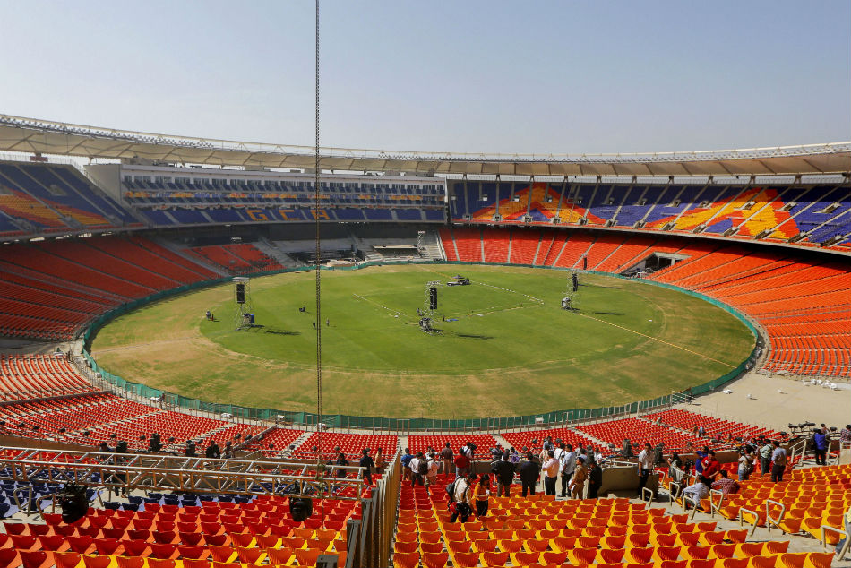 दुनिया के सबसे बड़े स्टेडियम पर भारत-इंगलैंड मुकाबलों के लिए टिकटों की बिक्री सोमवार से