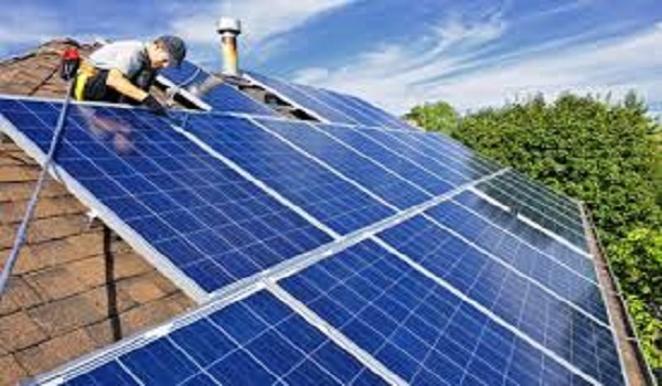मध्य प्रदेश में एस्सार पावर 300 करोड़ रुपये के निवेश से लगाएगी सौर ऊर्जा संयंत्र, दतिया जिले का चयन