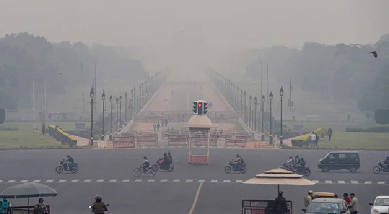 देश के अनेक हिस्सों में हो सकती है बारिश, दिल्ली में छायेगा कोहरा