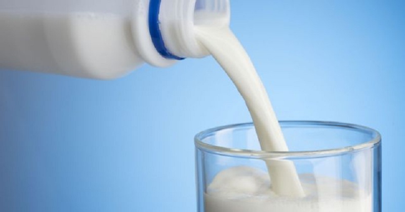 हरियाणा में 100 रुपये लीटर बिकेगा दूध, हिसार में खाप पंचायत का फैसला