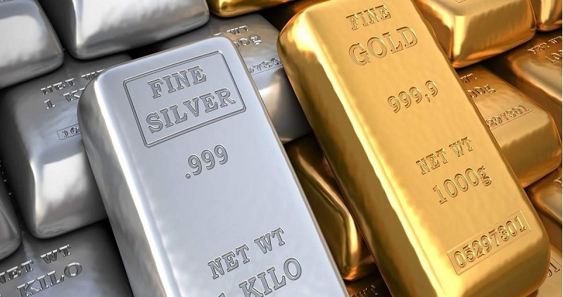 सोने-चांदी के दाम में आयी गिरावट, 217 रुपये प्रति तोला सस्ता हुआ सोना