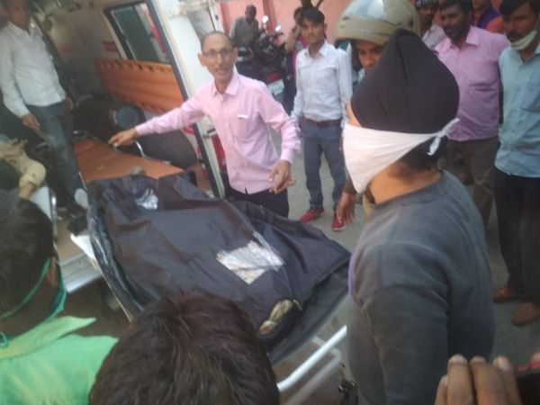 यूपी: अलीगढ़ में दो बसों में आमने-सामने की टक्कर, 5 की मौत, 24 लोग गंभीर