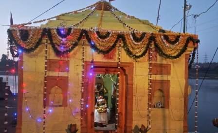 जबलपुर के ग्वारीघाट हजारों वर्ष प्राचीन शिव पंचायतन मंदिर में 11 मार्च को होगा चार पहर का अभिषेक