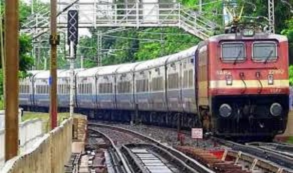 रेलवे कर रहा पार्सल मैनेजमेंट व्यवस्था को 523 स्टेशनों तक बढ़ाने की तैयारी