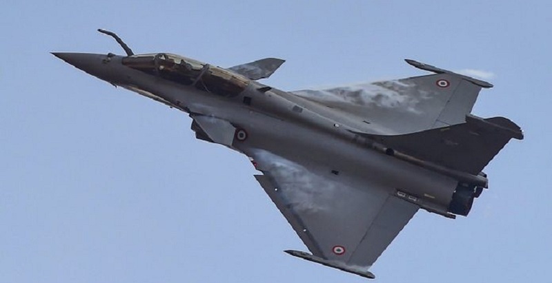 भारतीय वायुसेना की ताकत में होगा इजाफा, आज मिलेंगे तीन और राफेल लड़ाकू विमान 
