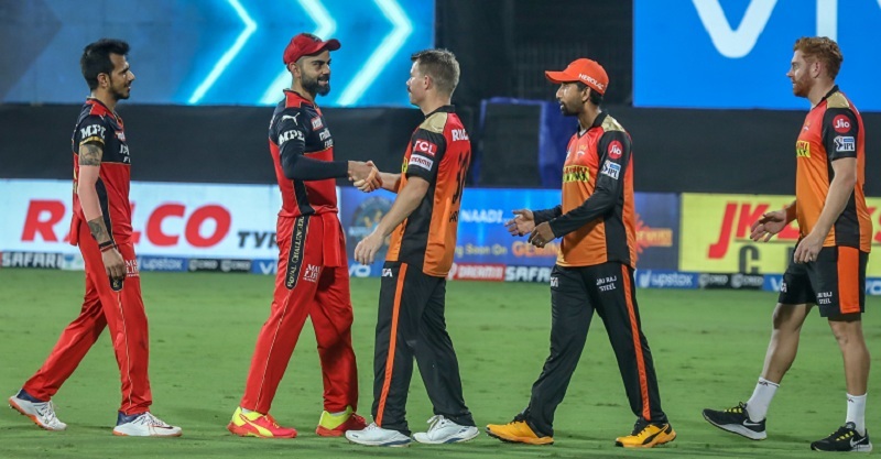 आईपीएल 2021: सनराइजर्स हैदराबाद के विरुद्ध बैंगलोर के गेंदबाजों ने दिलाई शानदार जीत