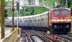 कोरोना इम्पेक्ट : रेलवे ने दिल्ली के सभी स्टेशनों पर प्लेटफार्म टिकट की बिक्री बंद की