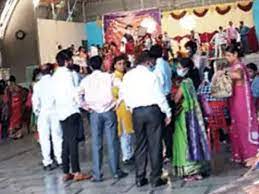 जबलपुर में लॉकडाउन के बीच रचाई शादी, जुटाई भीड़, दर्ज हुई दूल्हा-दुल्हन पर एफआईआर