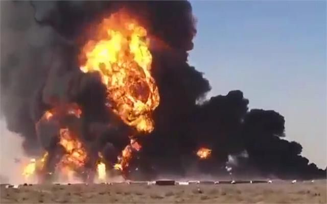 अफगानिस्तान के काबुल में ईंधन के कई टैंकरों में लगी आग, कम से कम 7 लोगों की मौत व 14 झुलसे