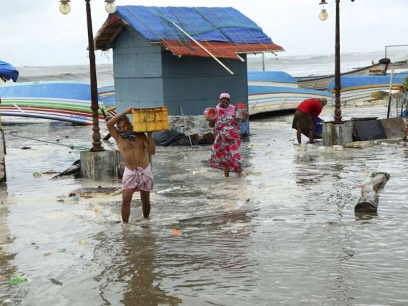 आईएमडी ने 5 राज्यों को जारी किया एलर्ट, कोझिकोड में भारी बारिश 