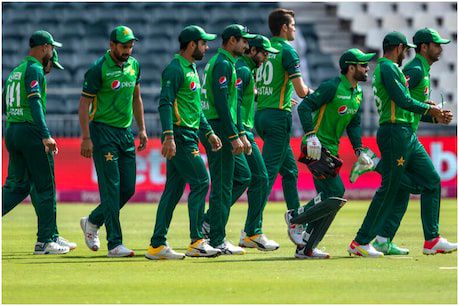 रमीज राजा ने कहा-पाकिस्तानी टीम में अंतर्राष्ट्रीय स्तर के खिलाड़ी नहीं