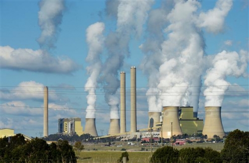 क्या अंतर्राष्ट्रीय ऊर्जा एजेंसी ने जीवाश्म ईंधन युग के अंत की शुरुआत घोषित कर दी है?