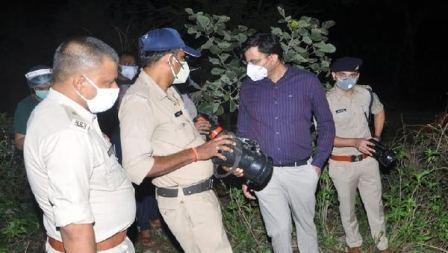 जबलपुर में बालक का अपहरण कर हत्या, झाड़ियों में फेंकी लाश को कुत्तें नोंच रहे थे..!