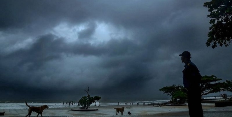 महाराष्ट्र पहुंचा मानसून, अनेक इलाकों में शुरू हुआ बारिश का दौर