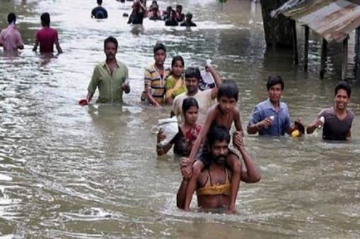 बिहार में बाढ़: 9 हजार लोग सुरक्षित स्थानों पर भेजे, अगले 72 घंटे खतरे की चेतावनी