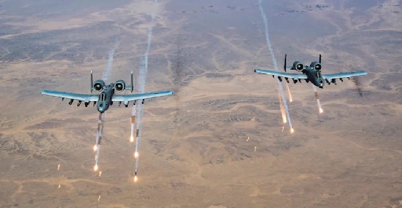 इराक-सीरिया में अमेरिका ने किया एयर स्ट्राइक, ईरान समर्थित मिलिशिया ठिकानों को किया तबाह