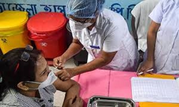 मध्यप्रदेश में वैक्सीन का टोटा, डोज खत्म होने से दो जुलाई का विशेष अभियान टला