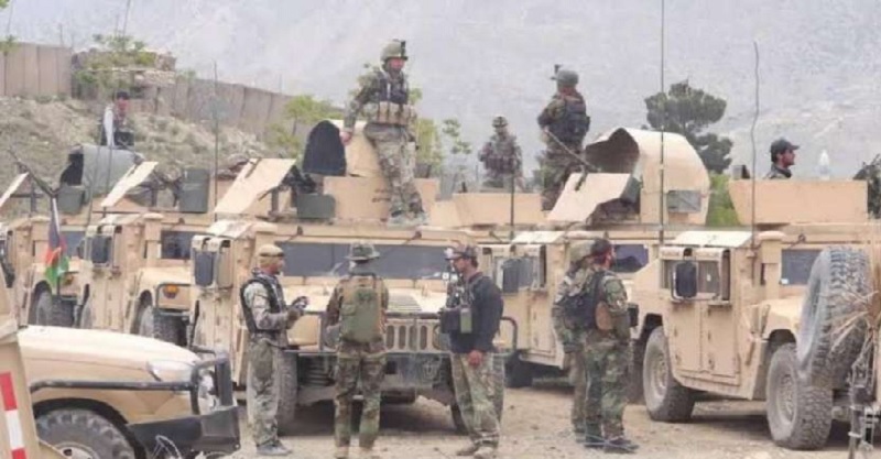 इमरान खान को अफगान आतंकियों ने दिया बड़ा झटका, मार गिराए पाक सेना के पांच सैनिक