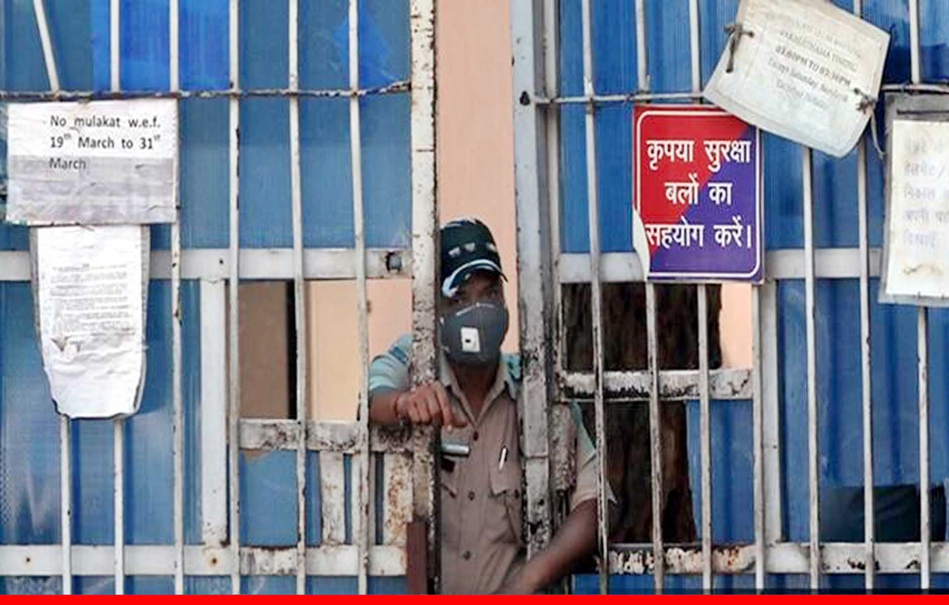 अब महाराष्ट्र की जेलों में कैदियों को मिलेंगे चिकन, मटन और 30 तरह की मिठाइयां