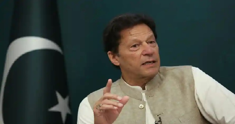 पाकिस्तान के साथ आने या आजाद मुल्क रहने का फैसला खुद करेंगे कश्मीरी: इमरान खान