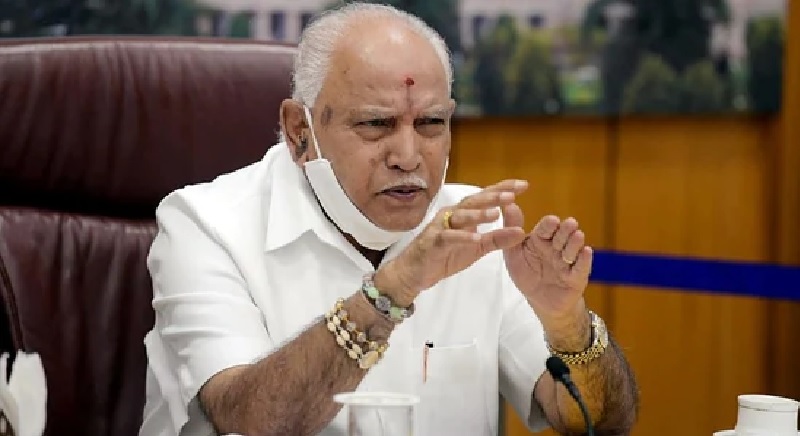 येदियुरप्पा ने कर्नाटक के सीएम पद से दिया इस्तीफा, शाम 4 बजे करेंगे राज्यपाल से मुलाकात