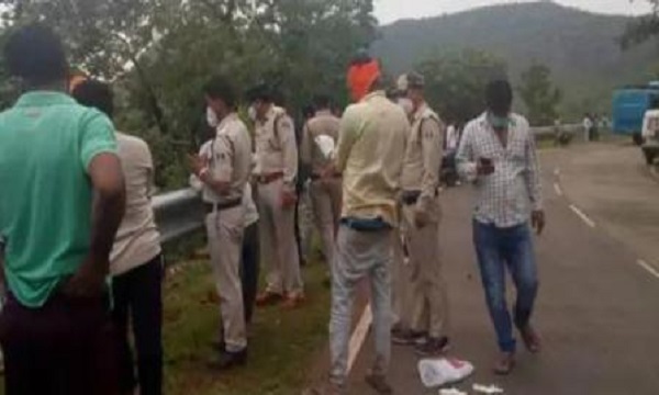 जबलपुर में शिक्षक की हत्या कर लाश को बोरे में भरकर जंगल में फेंका
