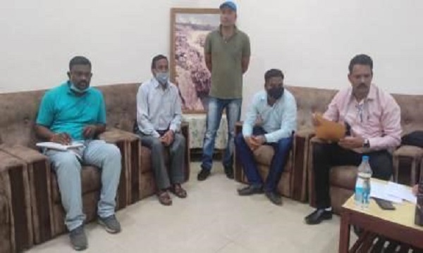 जबलपुर में नगर निगम अतिक्रमण दल प्रभारी रिश्वत लेते रंगे हाथ पकड़ा गया