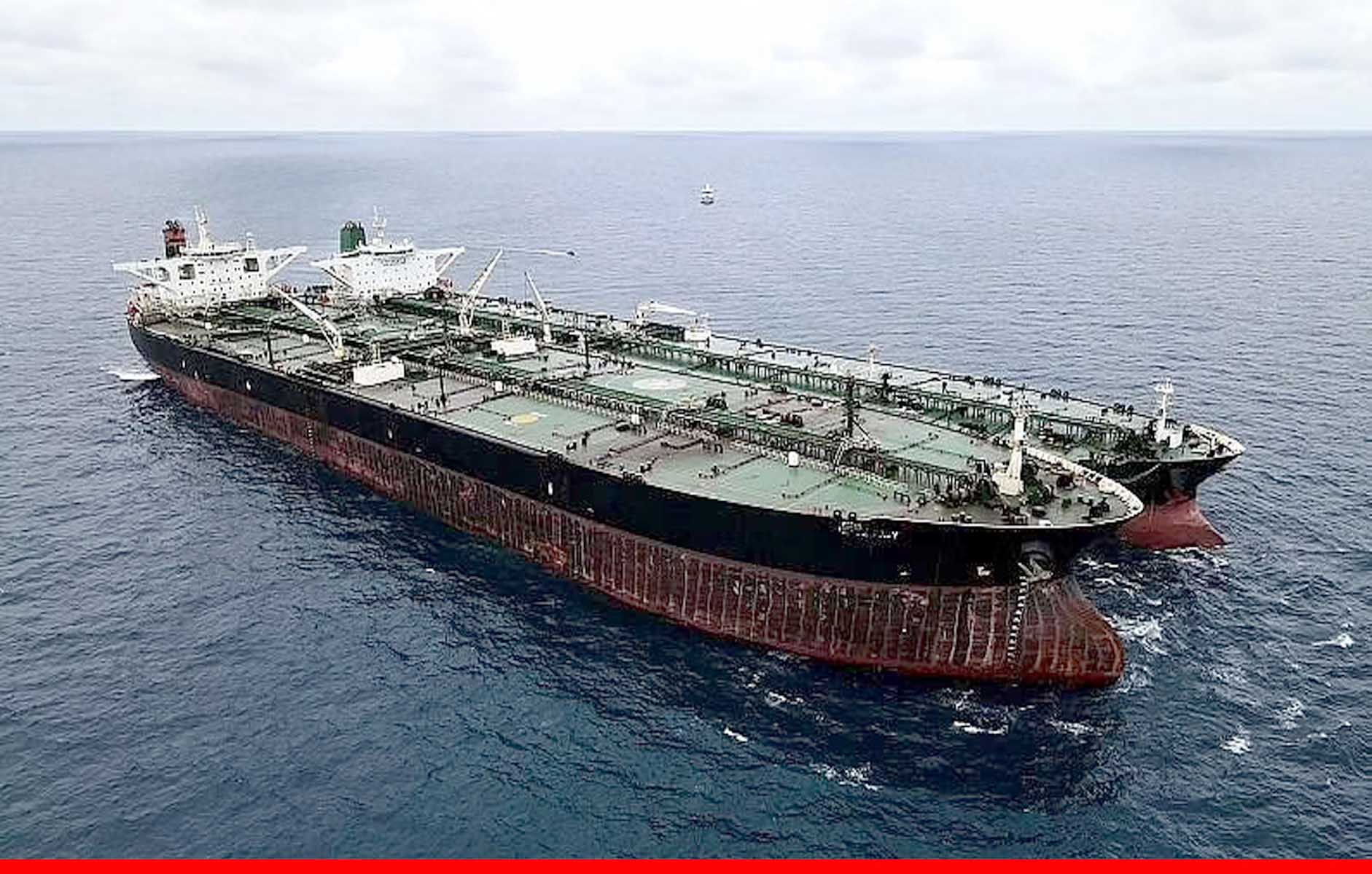 ओमान के पास अरब सागर में इजरायल के तेल टैंकर पर हमला, ईरान पर शक