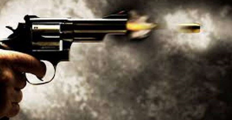 बिहार के सिवान में दहशत फैलाने के लिए चार को मारी गोली, दो की मौत