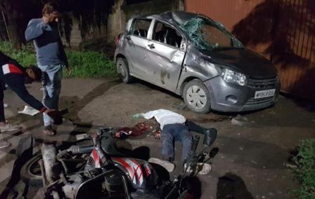 एमपी के इंदौर में 12वीं पास होने का जश्र मनाकर लौट रही कार सवार लड़की नशे में डिवाइडर तोड़ते हुए डिलेवरी बॉय को कुचला