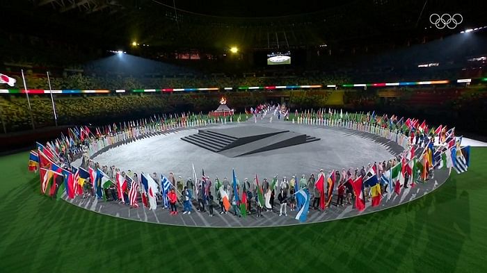 टोक्यो ओलंपिक का रंगारंग कार्यक्रम के साथ हुआ समापन, अब 2024 में पेरिस में होगा खेलों का महाकुंभ