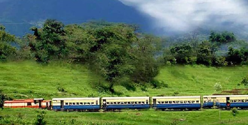 रेलवे ने तैयार किया मेगा प्लान: दिल्ली-मुंबई, दिल्ली-हावड़ा का सफर अब सिर्फ 12 घंटे में होगा पूरा
