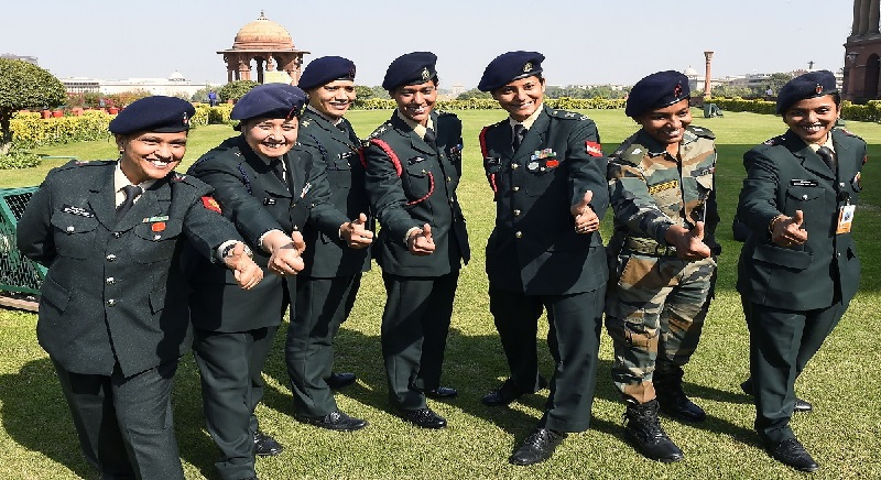भारतीय सेना ने महिला अधिकारियों को टाइम स्केल कर्नल रैंक पर पदोन्नति का रास्ता साफ किया- रक्षा मंत्रालय