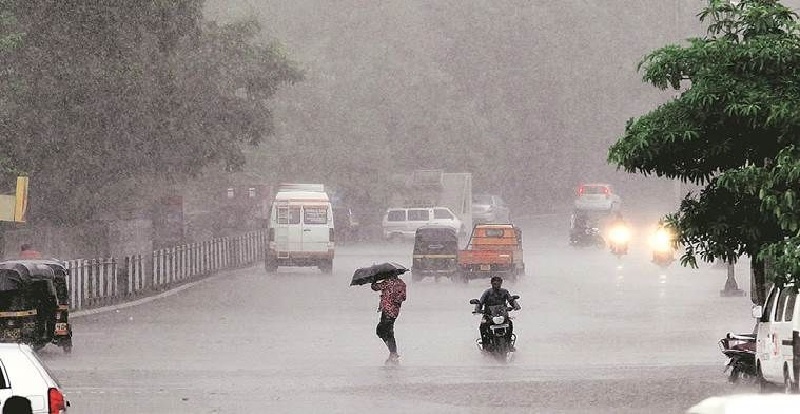 अगले चार दिनों में देश के अनेक राज्यों में भारी बारिश की संभावना, मौसम विभाग ने जारी किया अलर्ट