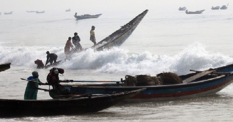 देश में फिर सक्रिय हुआ मानसून: तमिलनाडु और पुडुचेरी में मछुआरों को समुद्र में न जाने की चेतावनी जारी