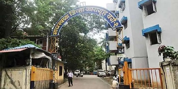मुंबई की भायखला महिला जेल में छह बच्चों समेत 39 लोग पाए गए कोरोना संक्रमित 