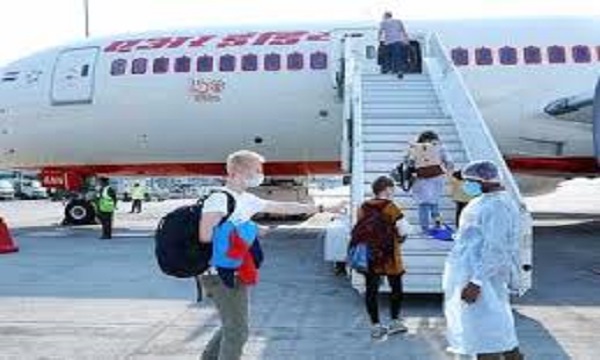 ब्रिटेन को भारत का करारा जवाब: अब ब्रिटेन से आने वाले यात्रियों को 10 दिन आइसोलेट होना पड़ेगा, RT-PCR टेस्ट जरूरी