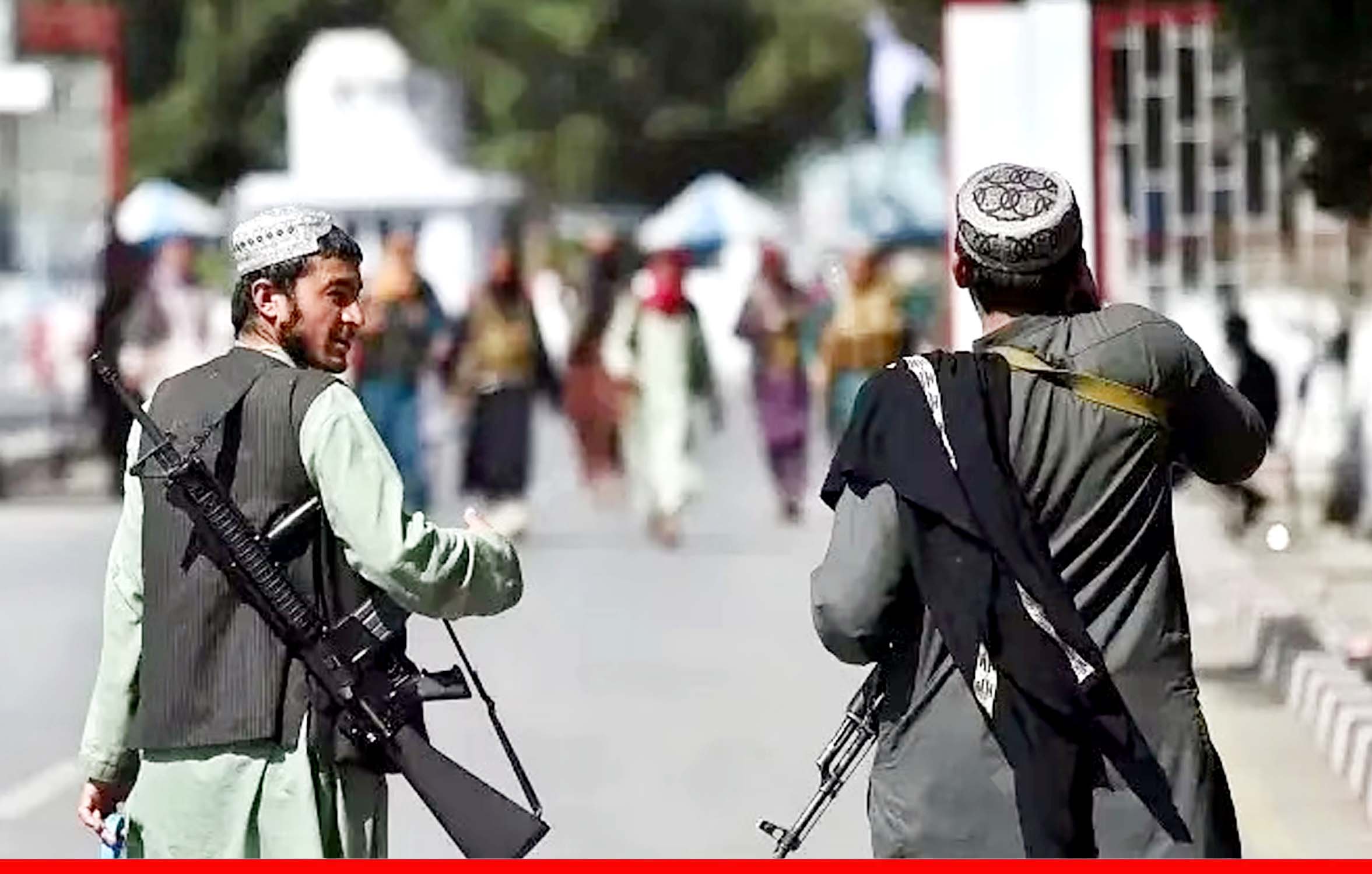अफगानिस्‍तान: तालिबान नेतृत्‍व की आलोचना नहीं की जा सकती, लगाई मीडिया पर पाबंदी