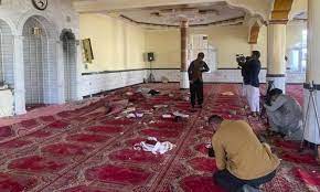 काबुल की मस्जिद के बाहर बम विस्फोट, दर्जनों लोगों के मारे जाने की खबर, तालिबान प्रवक्ता की मां की श्रद्धाजंलि में जमा थे लोग