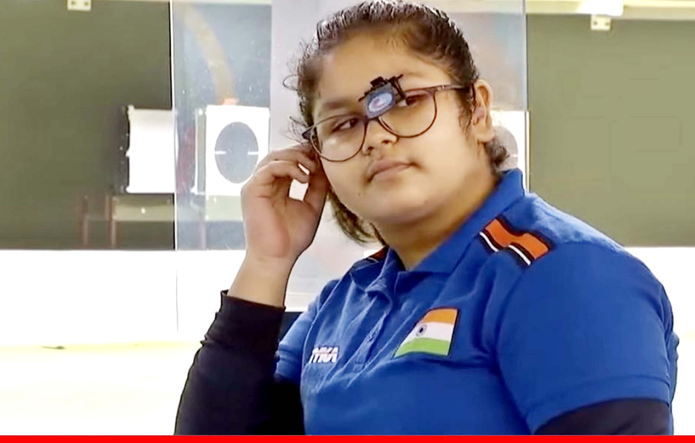 14 साल की भारतीय निशानेबाज नाम्‍या का कमाल, मनु भाकर को हराकर बनीं वर्ल्‍ड चैंपियन