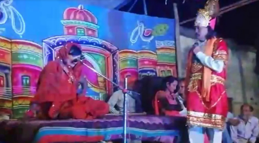 मंच पर भगवान राम को पुकारते हुए जमीन पर गिर पड़े दशरथ, लोग समझते रहे एक्टिंग, सच में निकले प्राण