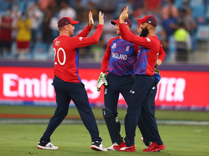 टी-20 विश्व कप: इंग्लैंड के सामने वेस्ट इंडीज पस्त, सिर्फ 55 रनों पर सिमटी, आदिल रशीद की घातक गेंदबाजी
