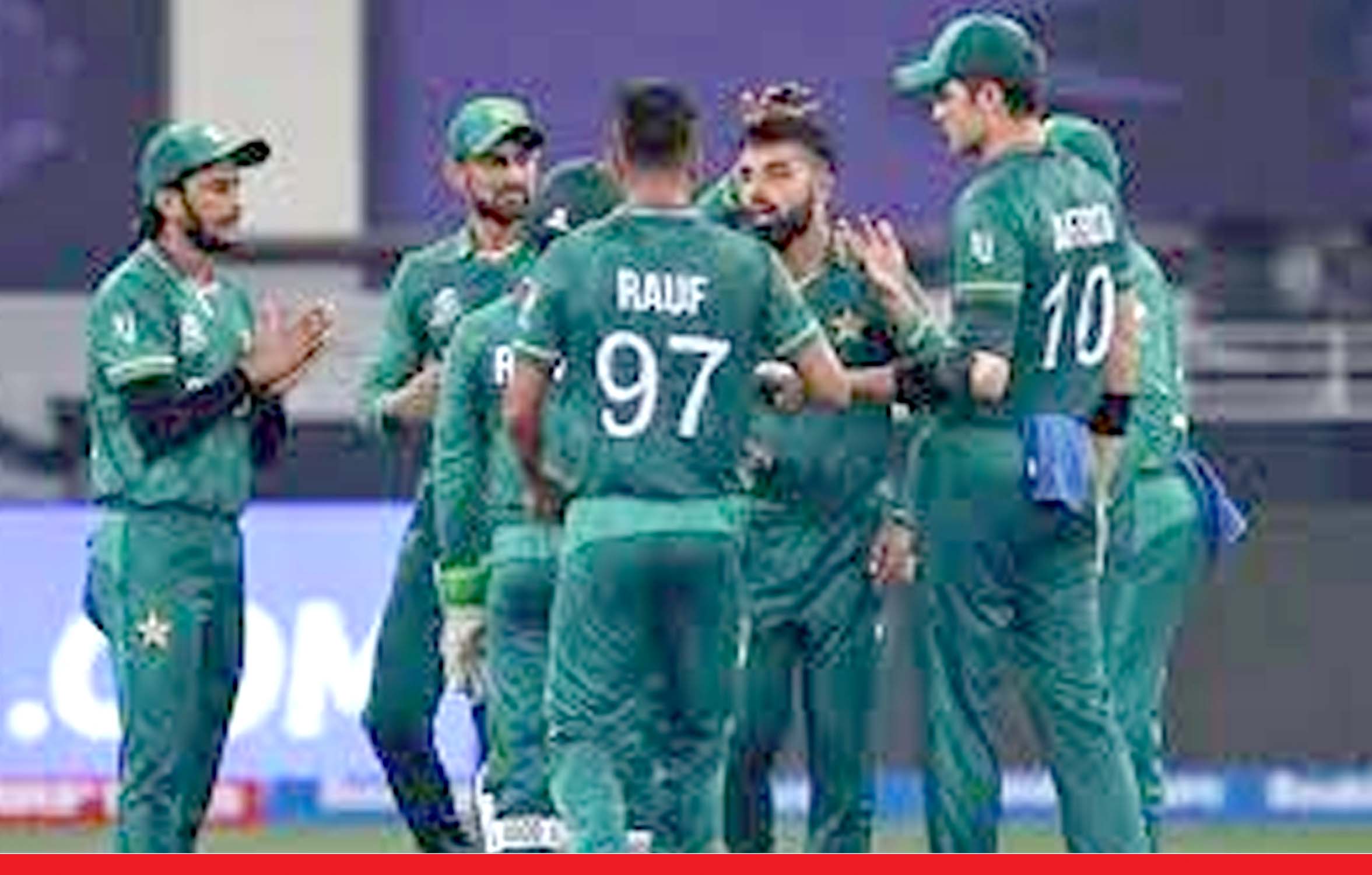टी20 वर्ल्ड कप: पाकिस्तान 5वीं बार सेमीफाइनल में, नामीबिया को हराया