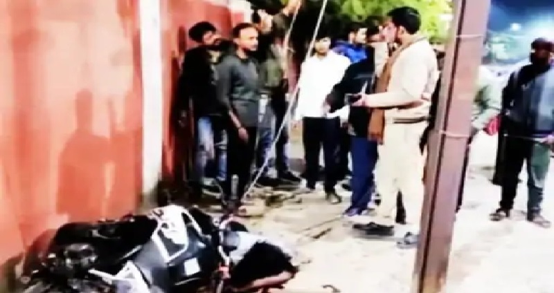 जबलपुर में गर्ल्स क्राइस्ट चर्च स्कूल की दीवार से टकराई तेज रफ्तार बाइक, हादसे में युवती की मौत, युवक की हालत गंभीर