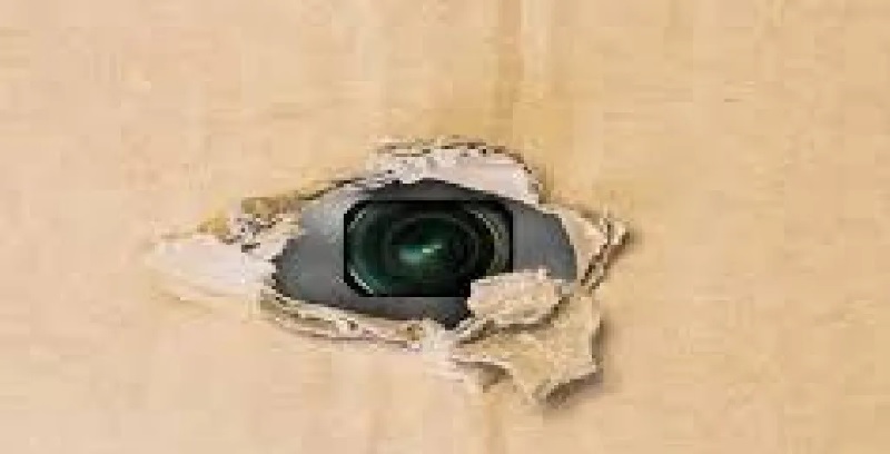 पाकिस्तान के एक स्कूल में वॉशरूम में छिपाकर लगाए गए थे कैमरे, सरकार ने किया सील 