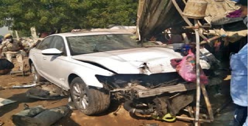 जोधपुर में झोपड़पट्टी में घुसी अनियंत्रित ऑडी कार, कई लोगों को रौंदा, 1 व्यक्ति की मौत