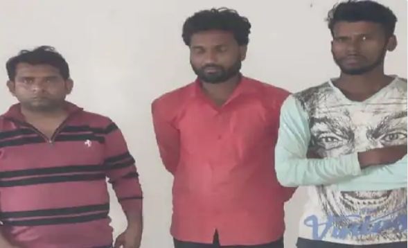 जबलपुर में पकड़ेे गए मोबाइल फोन लूटने वाले शातिर बदमाश